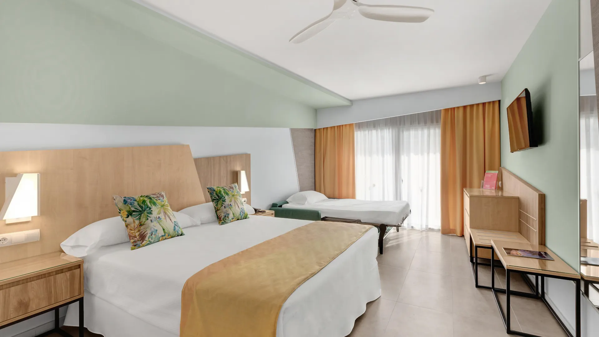 ***  Hotel Riu Playa Park Playa de Palma  Spain
