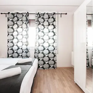 https://autentic-barcelona-monumental.catalonia-hotels.com